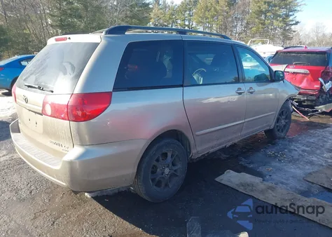 2006 Toyota Sienna Le z USA, uszkodzony, nr VIN 5TDBA23C46S061476